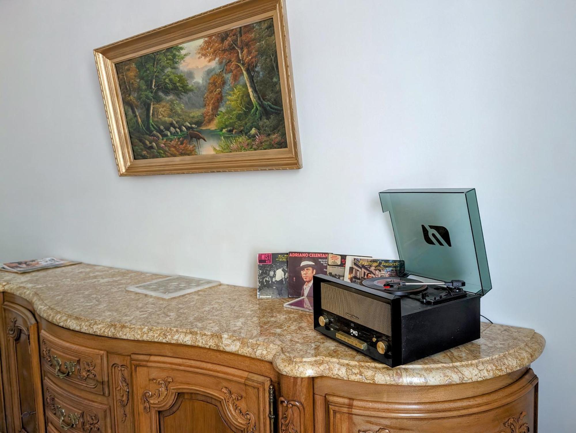 Maison De Style Tout Confort, Position Ideale, Avec Clim Et Petit Exterieur Orange  Eksteriør billede